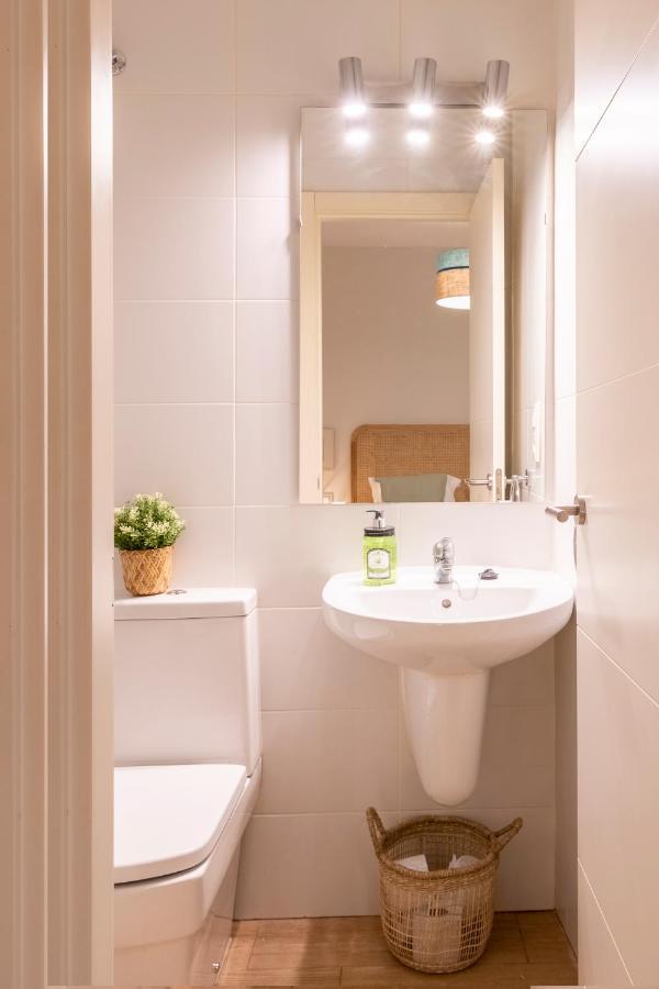 Lucia De Triana Apartment Seville Exterior photo